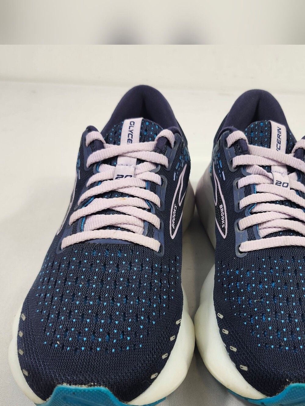 Brooks Glycerin 20 Women’s 7 M Navy and Light Pink Running Shoes - Picture 4 of 9